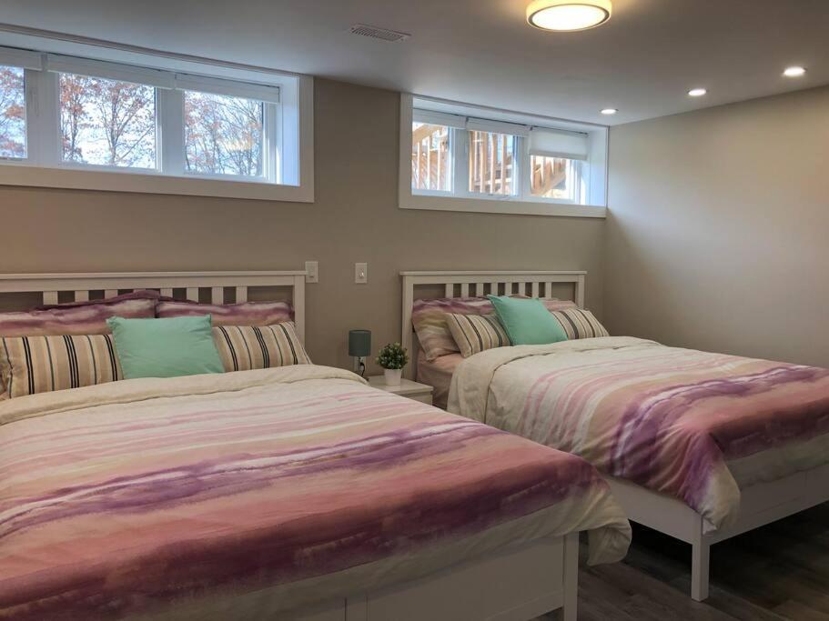 Entire Basement With 3 Bedrooms Niagara Falls Eksteriør bilde